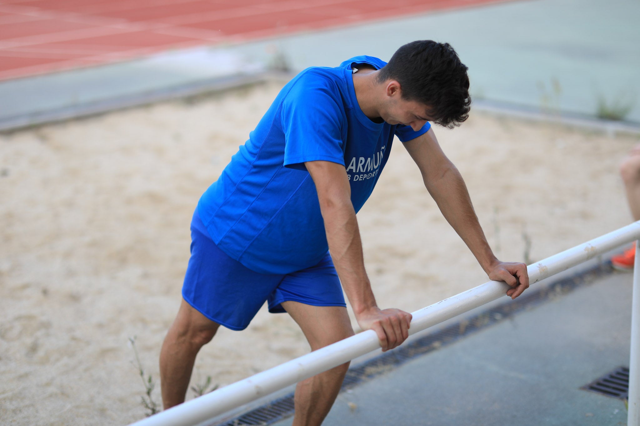 Fotos: Las Pistas de Atletismo del Helmántico se abren para los atletas