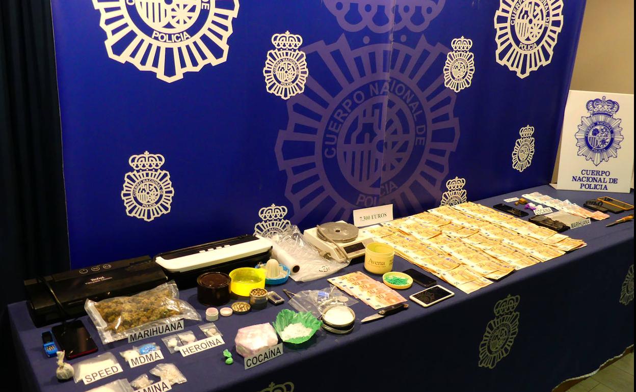 Droga intervenida por la Policía Nacional. 