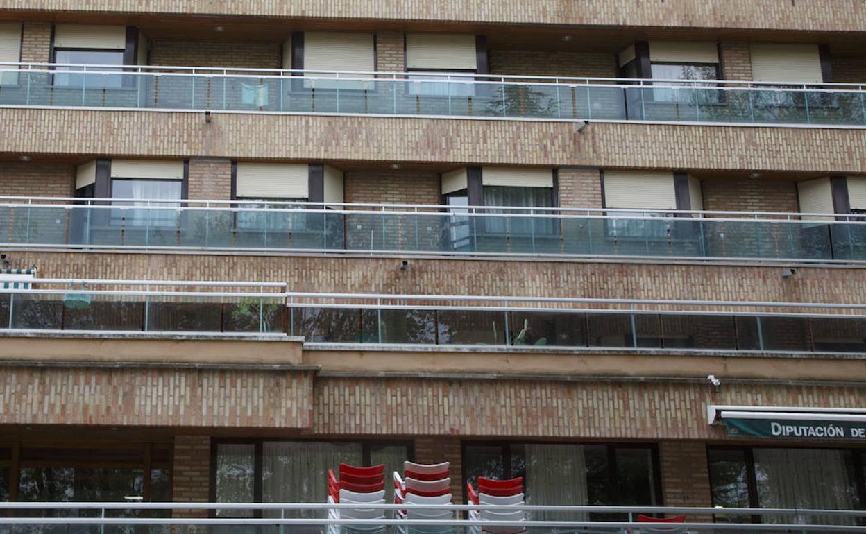 Fachada de la residencia Cardenal Marcelo. 