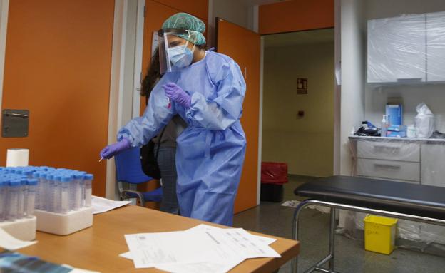 Los positivos por PCR suben ligeramente en Castilla y León