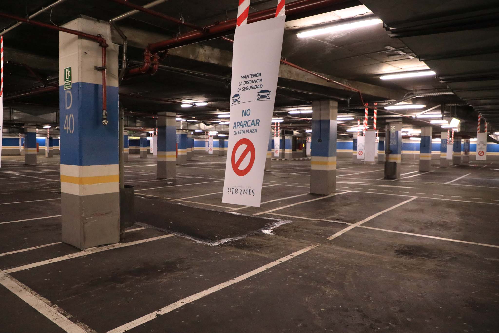 Fotos: Preparativos para reabrir el centro comercial El Tormes, en Salamanca