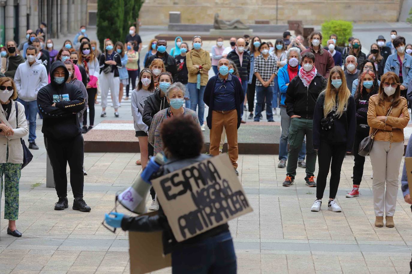 Fotos: Manifestación contra el racismo en Salamanca
