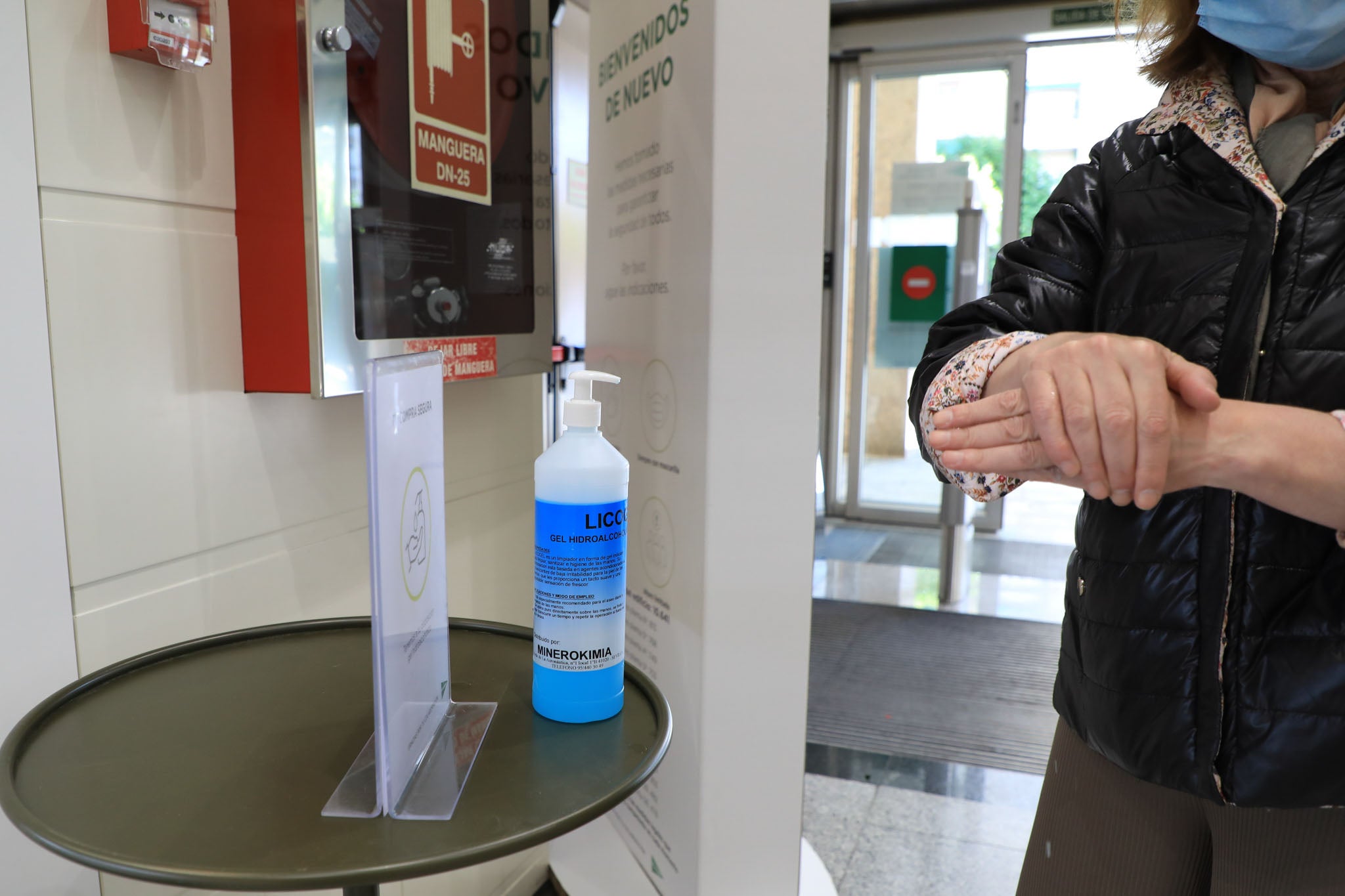 Fotos: Reapertura de El Corte Inglés de Salamanca en la fase 2 de la desescalad