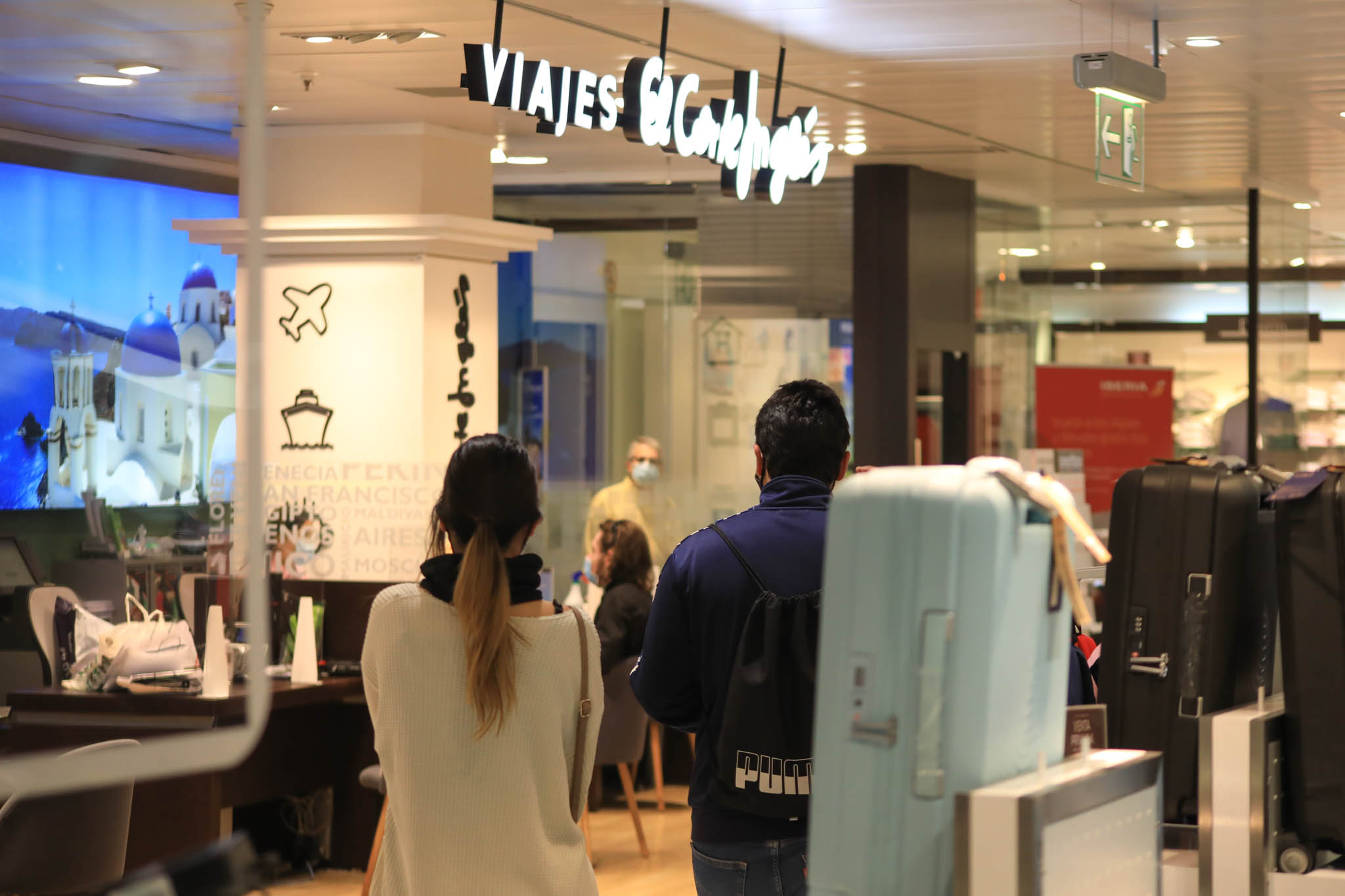 Fotos: Reapertura de El Corte Inglés de Salamanca en la fase 2 de la desescalad