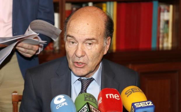 El Consejo de Médicos de Castilla y León tramita la querella contra el vicepresidente Igea por injurias 