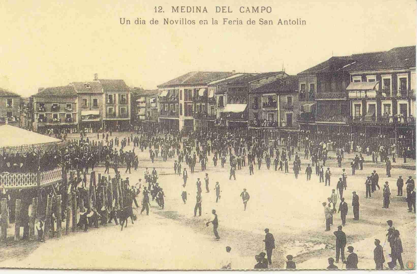 Fotos: Estampas del Valladolid antiguo (XLIII): Medina del Campo, postales del siglo XX