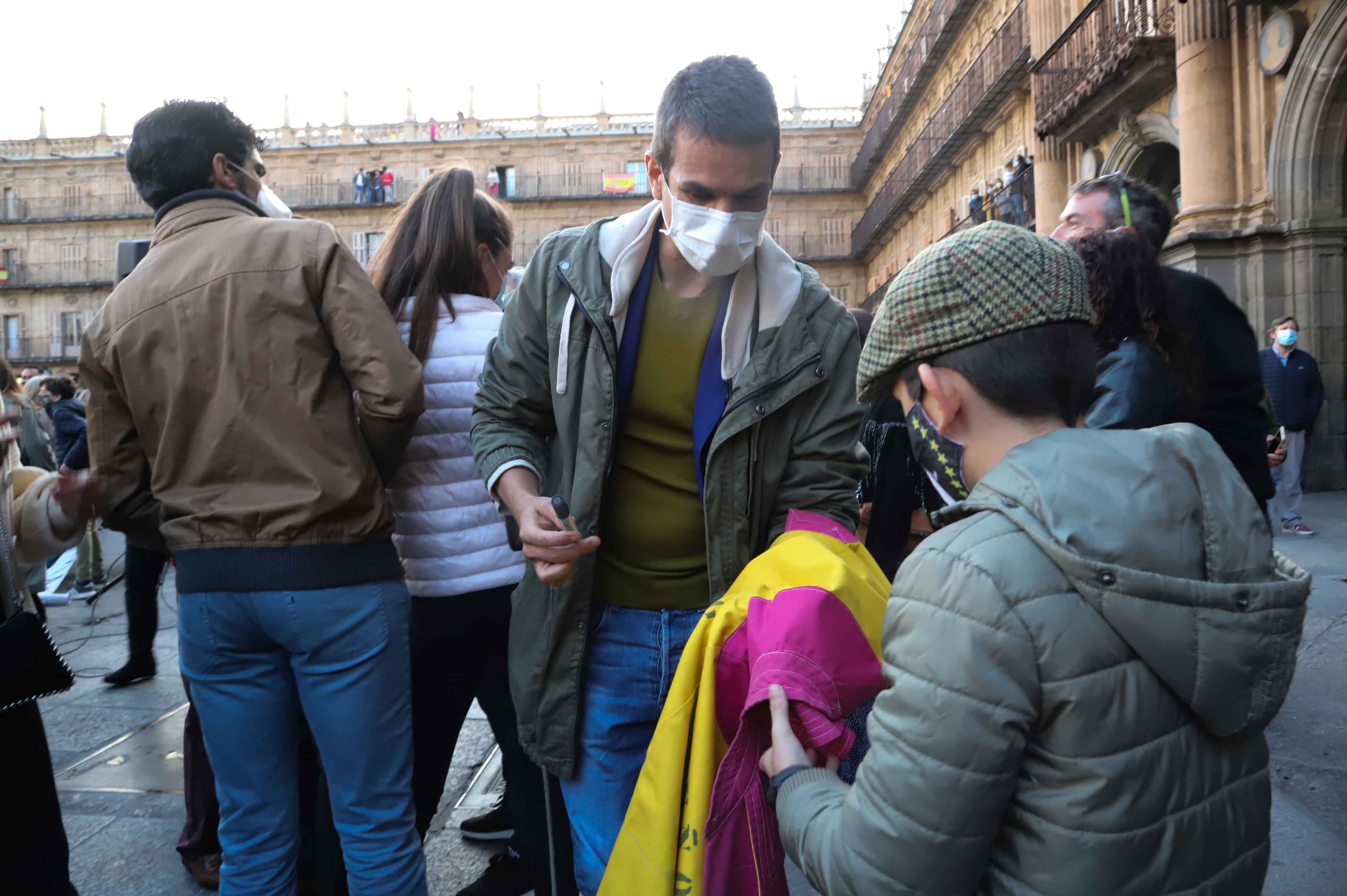 Fotos: El mundo del toro se reivindica en la Plaza Mayor de Salamanca