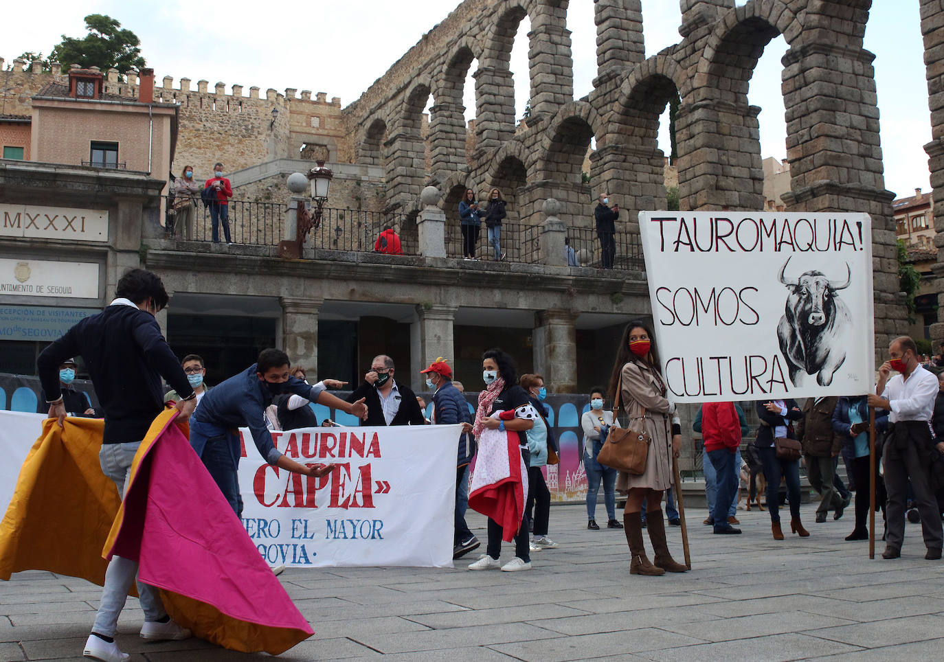 Paseo en defensa de la tauromaquia en Segovia 