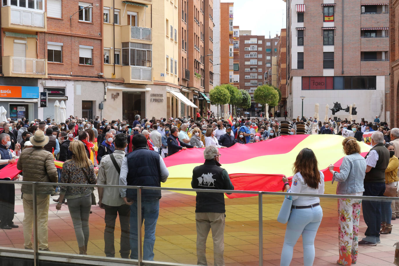 Más de treinta ciudades celebran en España concentraciones para reclamar ayudas y criterios claro para retomar los festejos organizadas por la la plataforma 'También somos cultura'