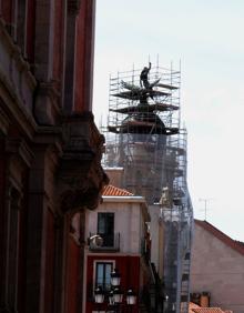 Imagen secundaria 2 - Obras en Correos, La Unión y el Fénix y el jardín vertical de El Corte Inglés de Constitución. 