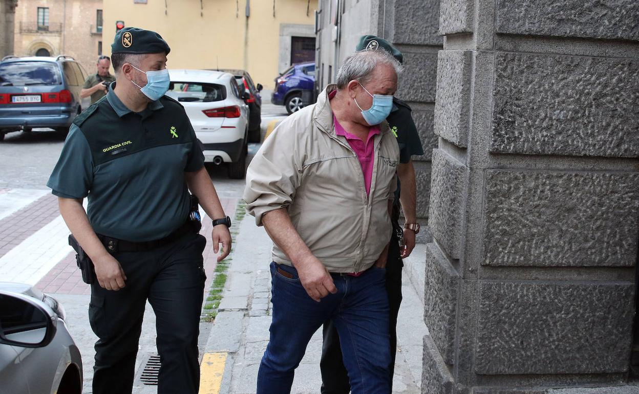 El detenido por quemar 400 hectáreas de sierra en La Granja declarará este miércoles ante la jueza