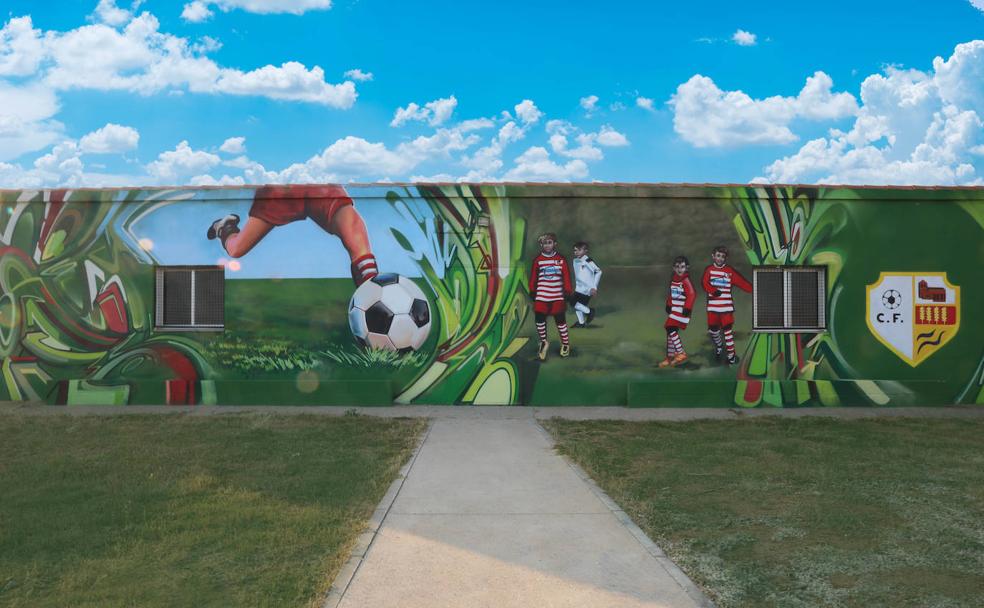 Campo de fútbol. El deporte como tema central.