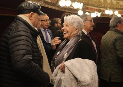 Imagen secundaria 1 - Los inseparables Candeal durante el concierto de homenaje a su trayectoria en septiembre de 2018. Con la actriz Lola Herrera en el acto en recuerdo al exalcalde Tomás Rodríguez Bolaños y durante una actuación en Valladolid en 2006.