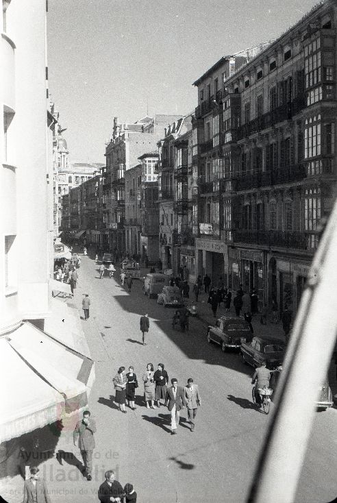 Fotos: Estampas del Valladolid antiguo (XLVI): la ciudad en 1956