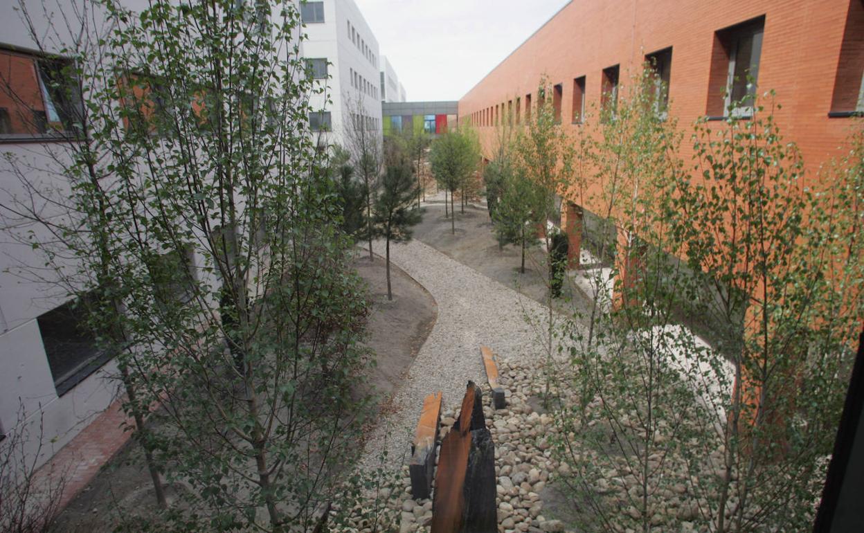 Exterior de la zona de hospitalización del Río Hortega. 