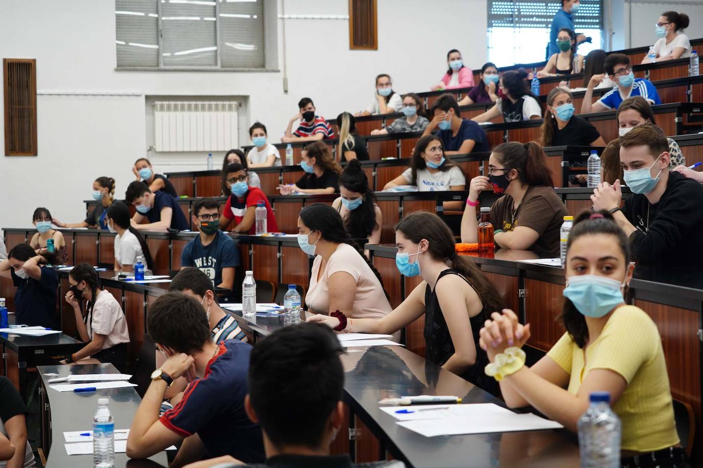 Los futuros universitarios se enfrentan estos días a la prueba de acceso en el distrito de Salamanca. 