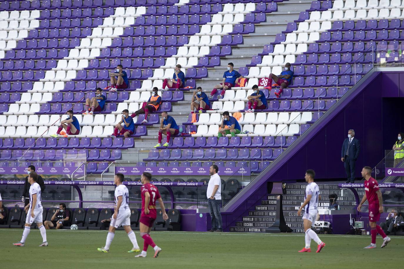 Un gol de Joaquín en los minutos finales deja al Real Valladolid, virtualmente, en Primera