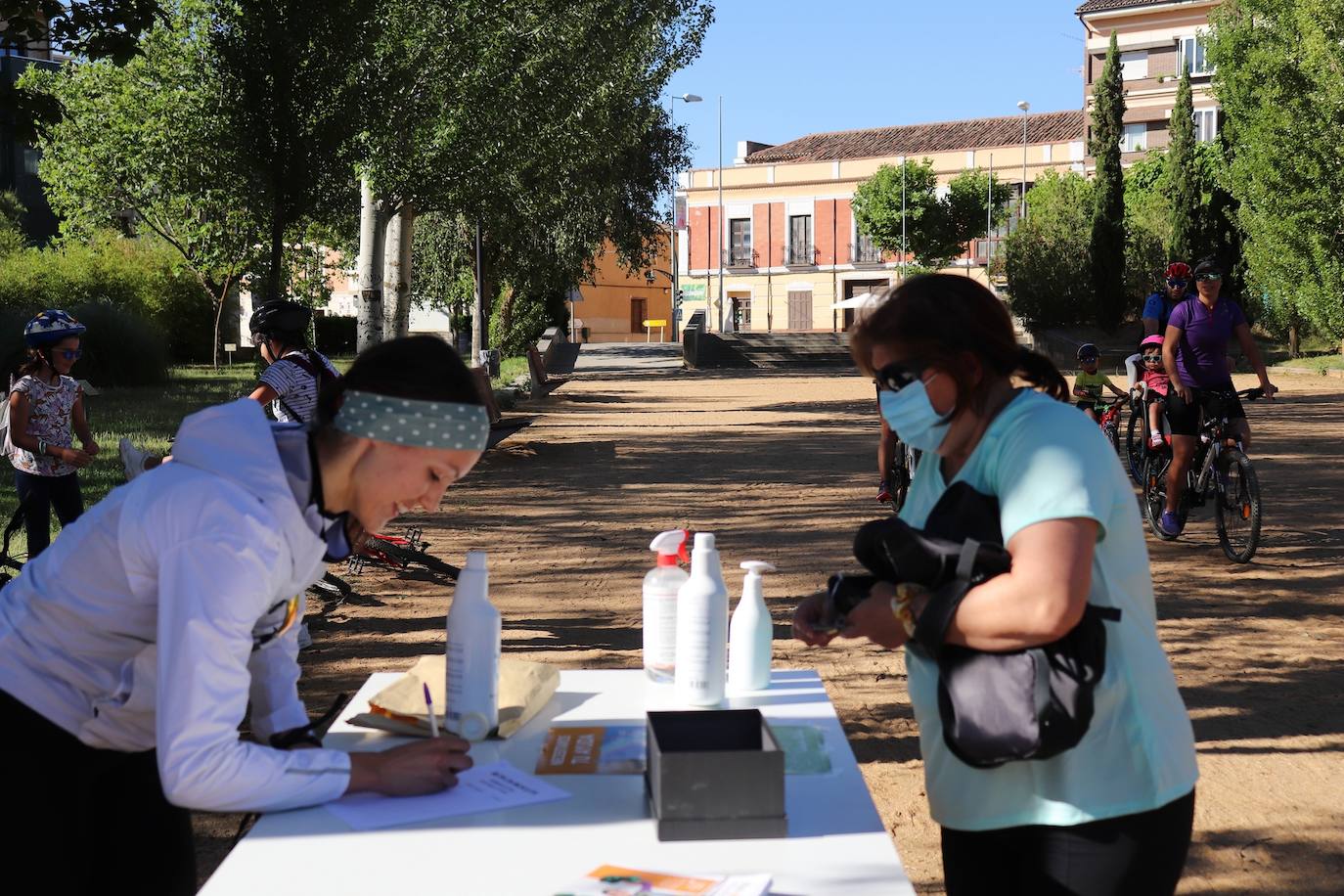 Sesenta riosecanos participaron en la marcha organizada por el centro de entrenamiento Playfit a beneficio de la Fundación Aladina