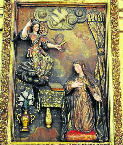 La Anunciación de la Virgen María, tabla policromada