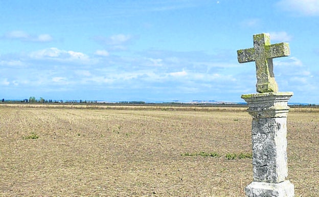 En la horizontalidad del páramo, un Via Crucis.