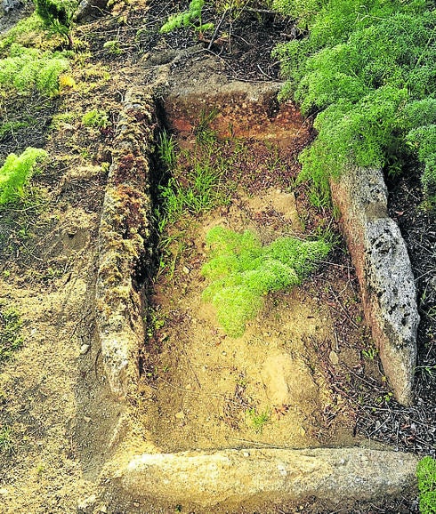 Tumba de la necrópolis visigoda de Navaserrada.