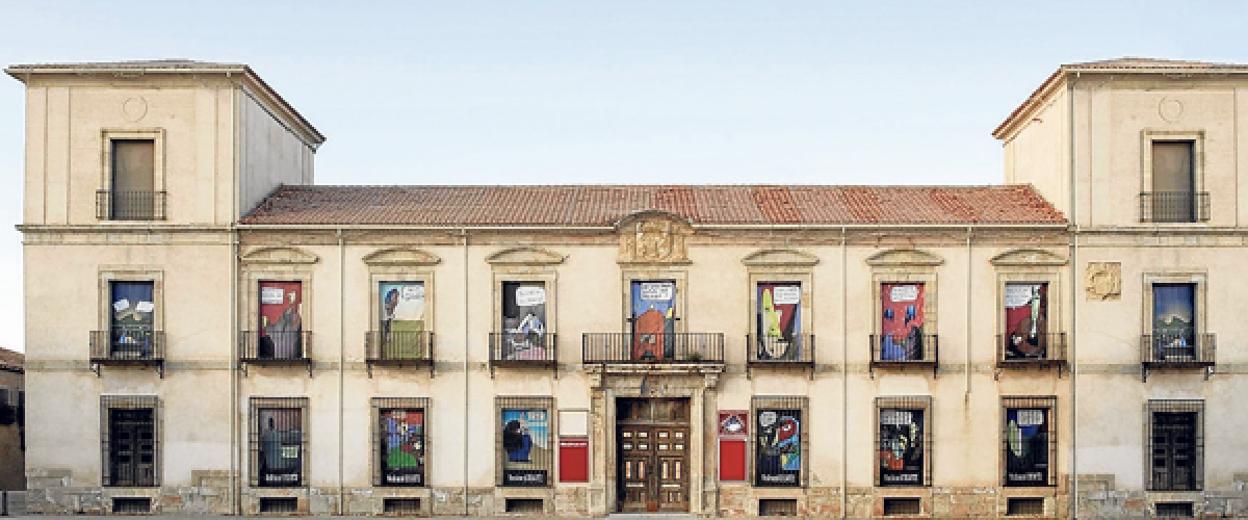 Fachada del Centro de Arte Contemporáneo, en el palacio ducal.