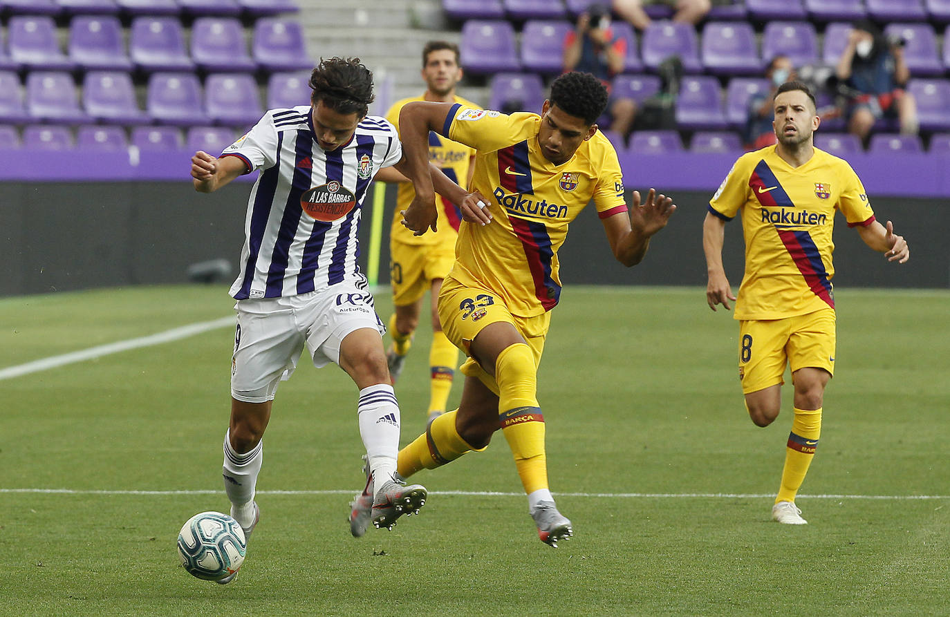 Fotos: Real Valladolid 0-1 Barcelona