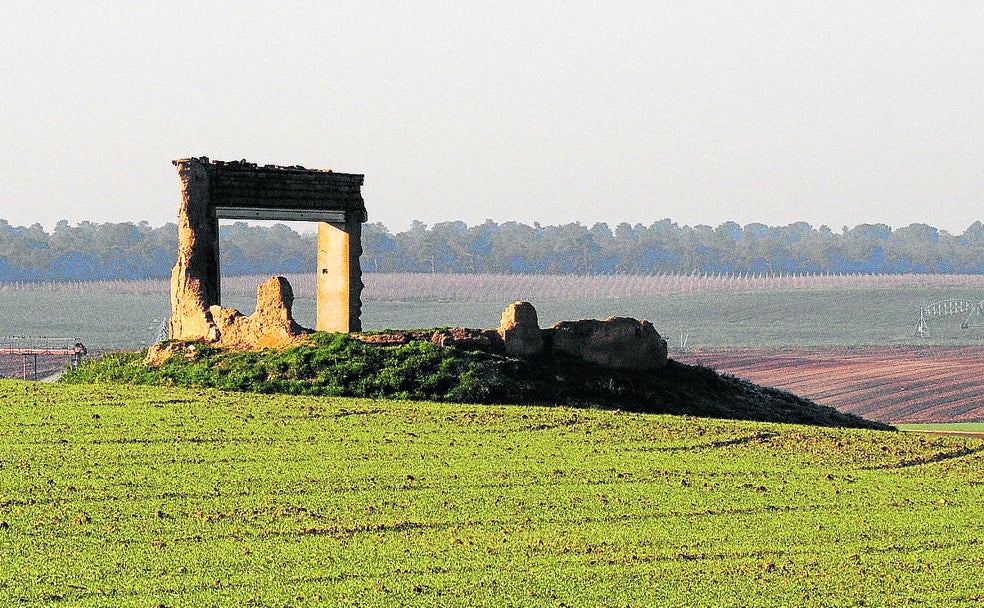 Las escasas ruinas que se conservan de Nuestra Señora del Castillo.