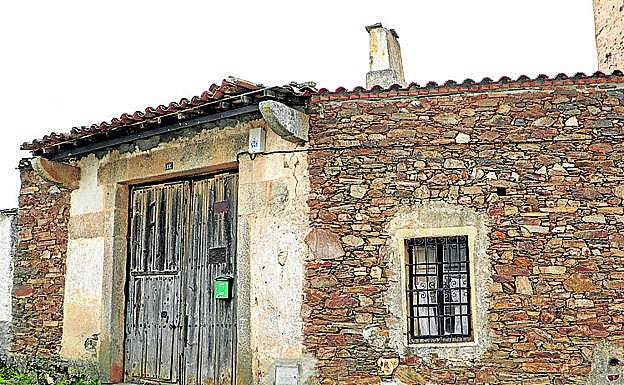 Las primeras construcciones eran de piedra. 