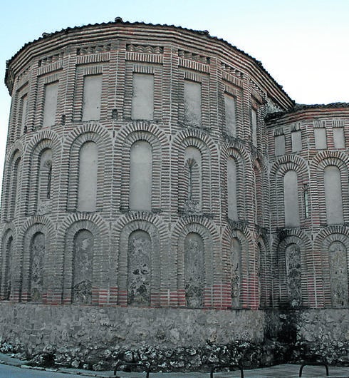 Detalle del ábside de San Martín. 