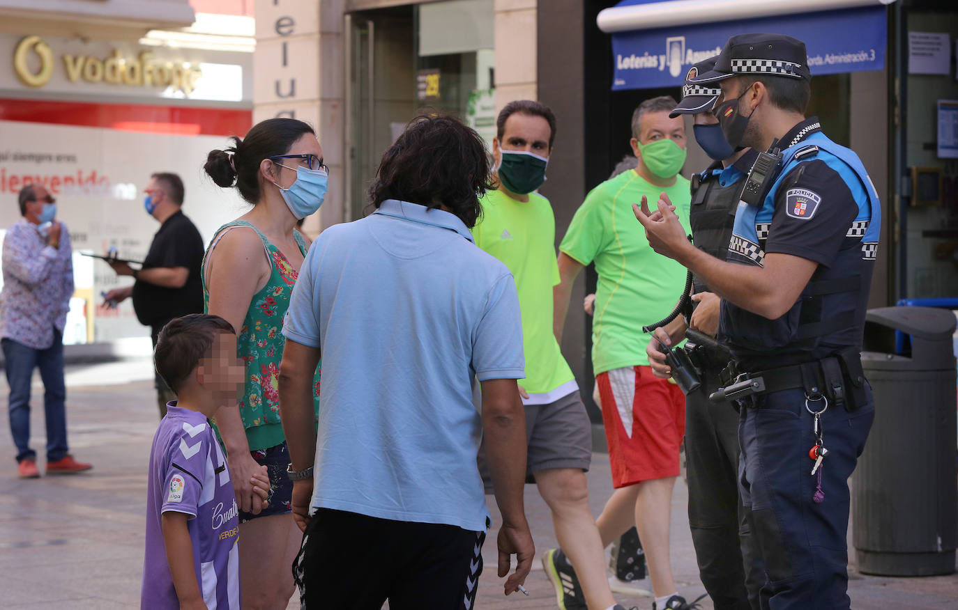 Fotos: Primer día de uso obligatorio de la mascarilla en Palencia