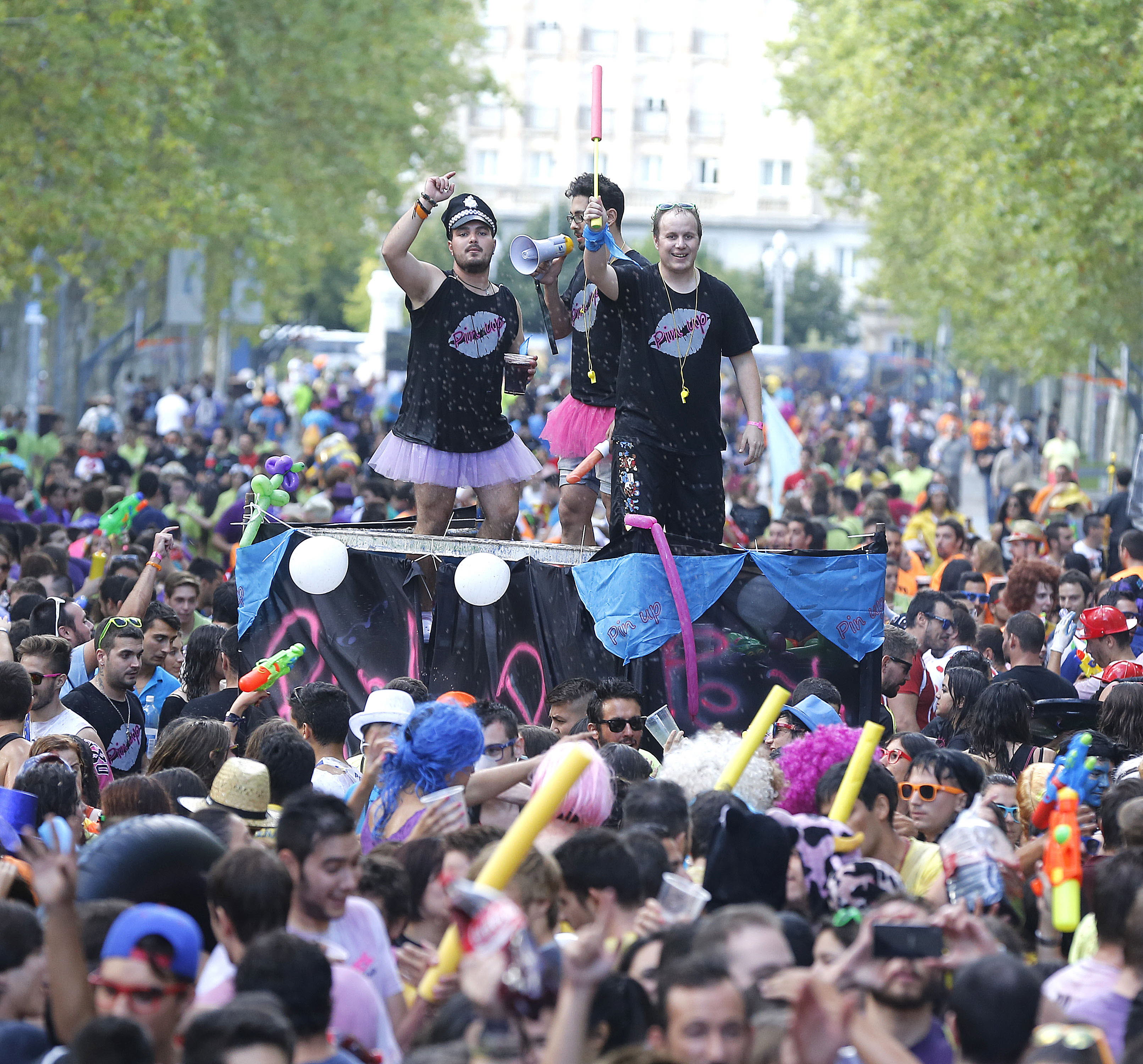 Las peñas renuncian a unas fiestas que cada se ven «más negras» en Valladolid