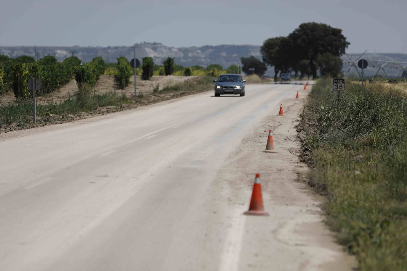 Fotos: Restos de barro en la carretera Pesquera de Duero-Renedo de Esgueva