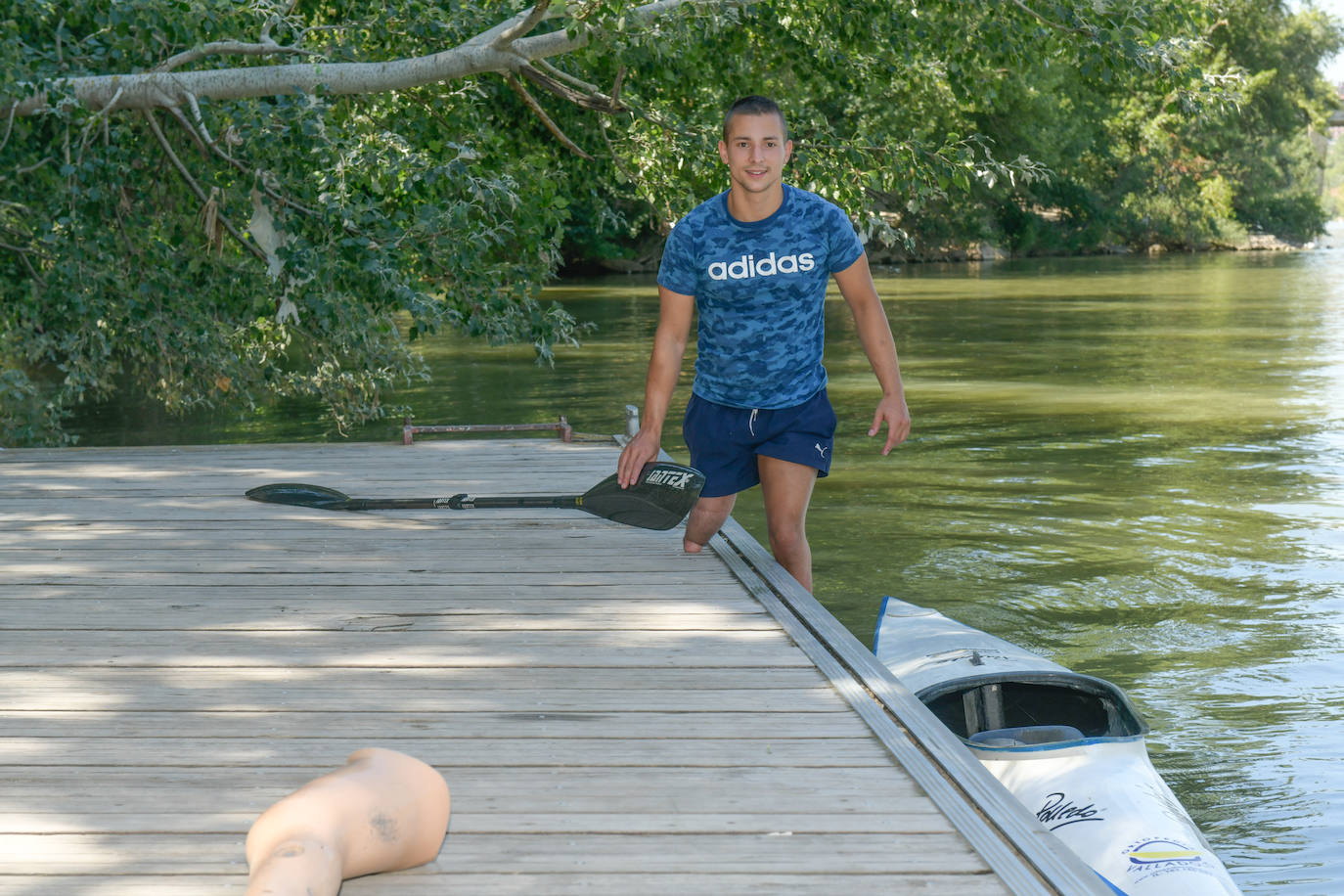 El joven, de 27 años, rescató del río a un hombre de 62 años que se cayó en la Ribera de Curtidores de Valladolid