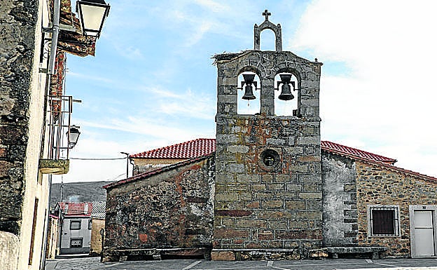 Iglesia de Nuestra Señora del Rosario, de estilo gótico y del siglo XV.