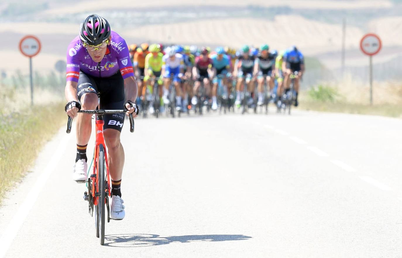 La primera etapa, con un recorrido de 157 kilómetros, ha finalizado en el Castillo de Burgos