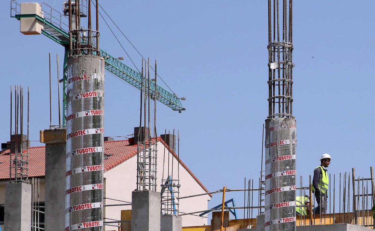 Editorial: Empleo y pandemia