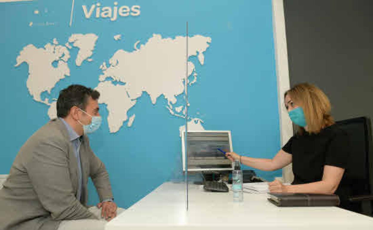 Coronavirus en Castilla y León: Las agencias de viajes tratan de salir a flote pese a acumular pérdidas del 80%