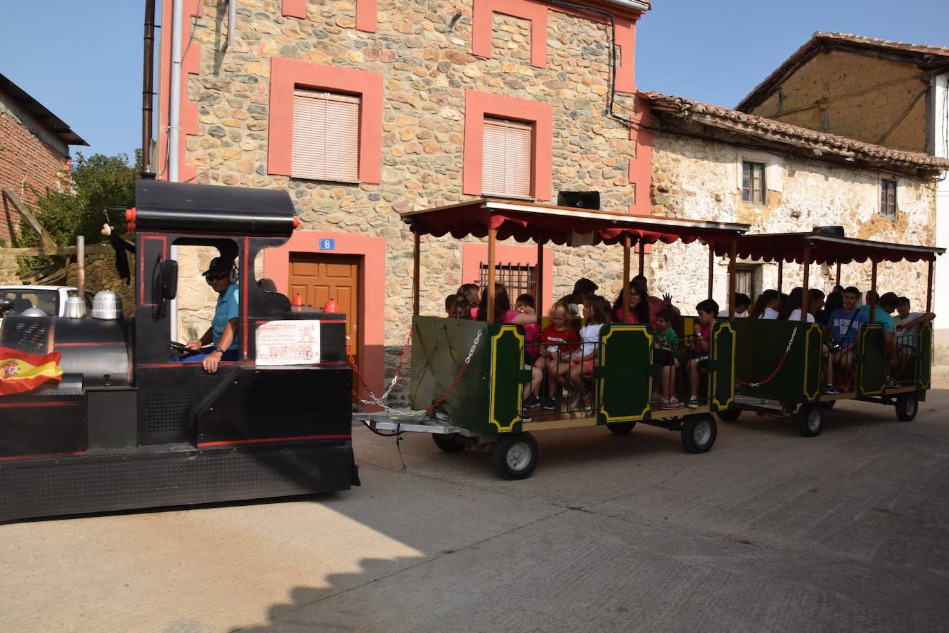 El tren turístico no recorrerá este año las calles del pueblo. 