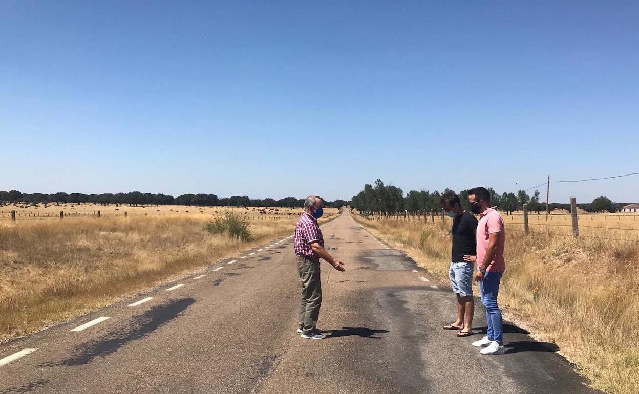 Visita del diputado a la carretera en el día de ayer. 