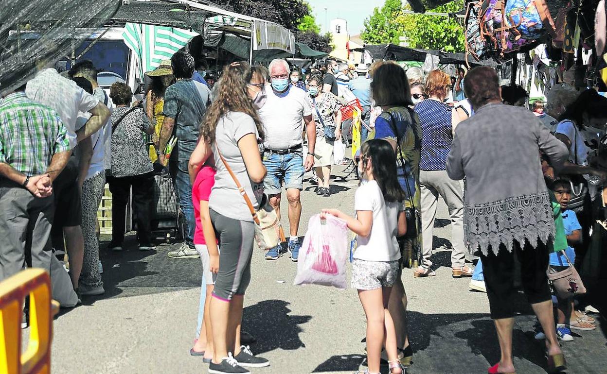 Mercadillo de los jueves de Peñafiel