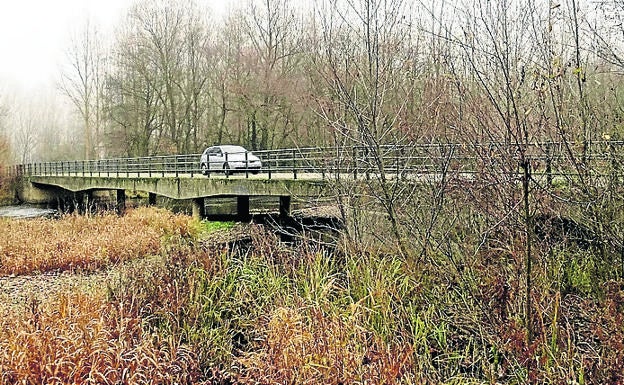 Puente sobre el río Carrión.