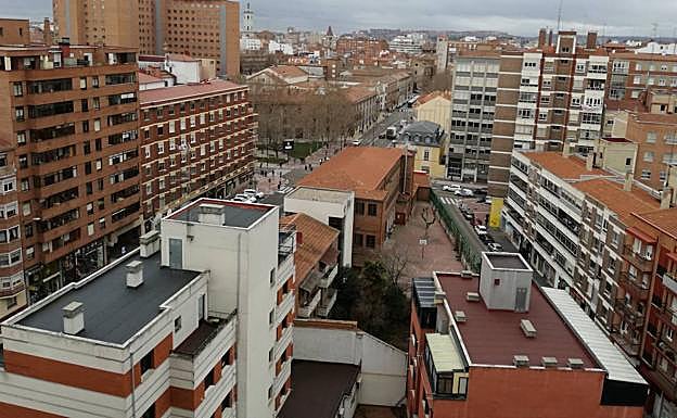 Alquilar un piso en el centro y los nuevos barrios es 200 euros más caro que en Delicias y La Rondilla