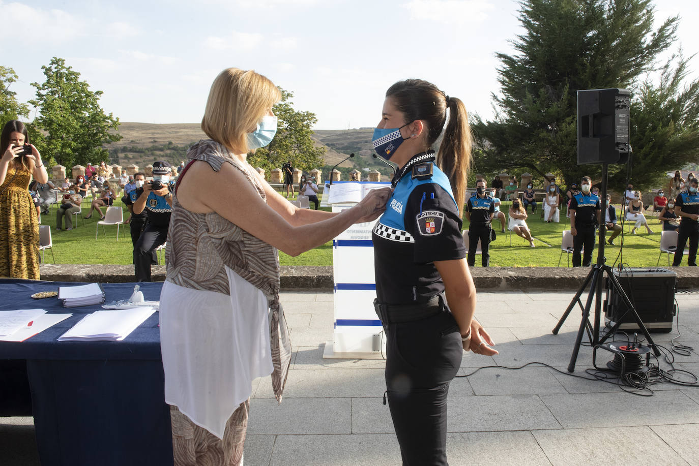 Toma de posesió de los nuevos agentes municipales. 