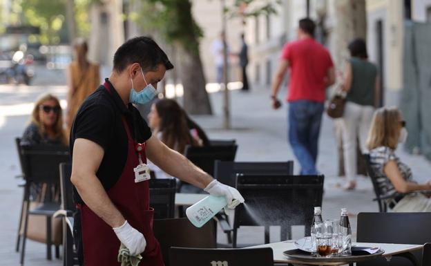 Castilla y León anuncia casi 12.000 inspecciones de control de las medidas contra la covid