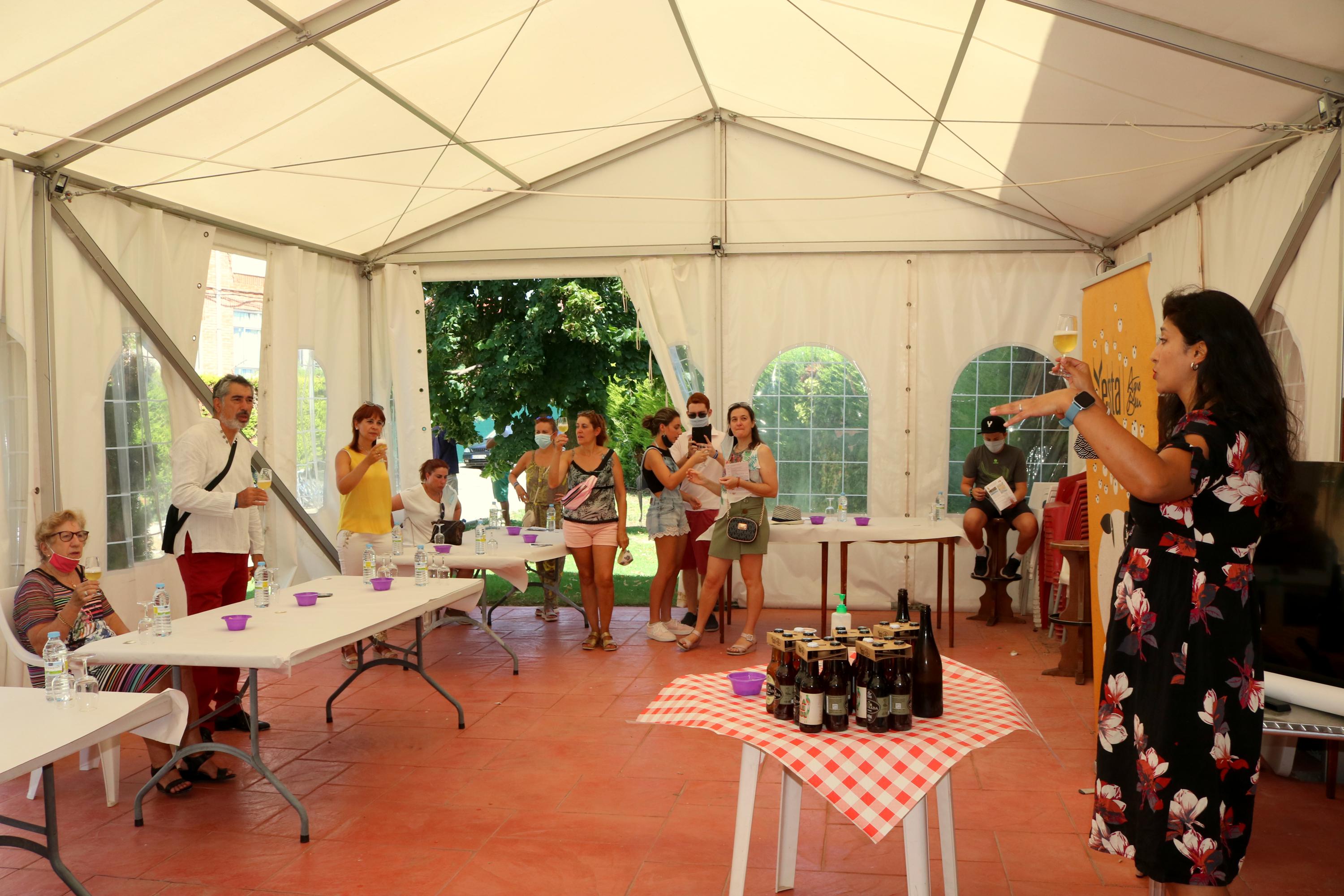 Asistentes a la Ruta Teatralizada por Torquemada