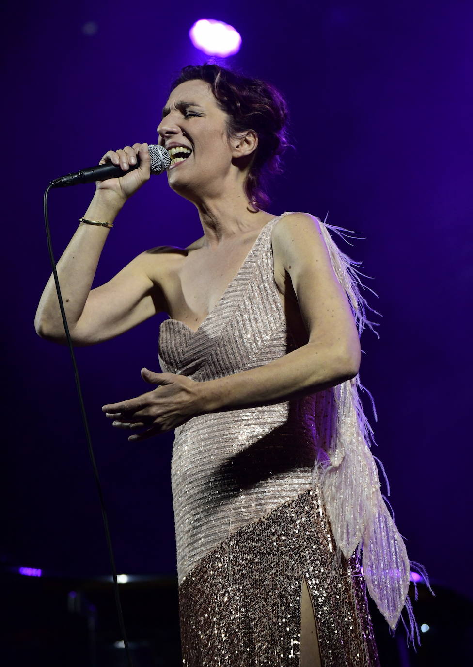 Fotos: Las melodías de Dulce Pontes llenan de magia la Feria de Valladolid