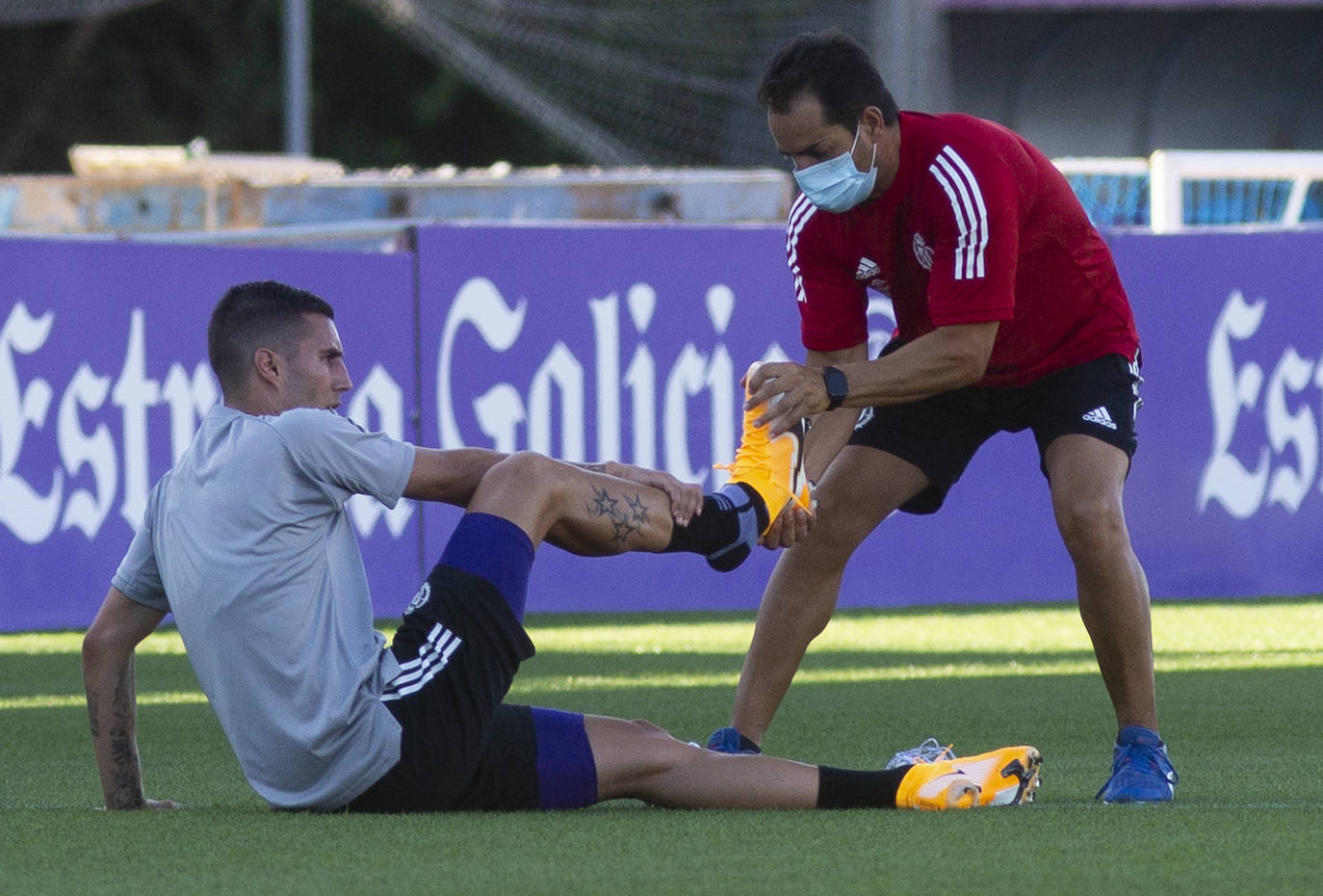 La plantilla del Real Valladolid ha entrenado esta mañana en los Anexos del estadio José Zorrilla. 