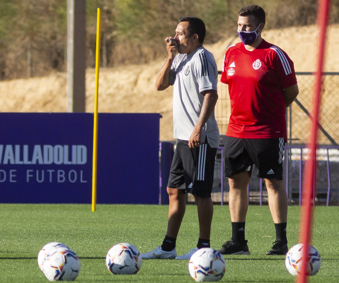 La plantilla del Real Valladolid ha entrenado esta mañana en los Anexos del estadio José Zorrilla. 