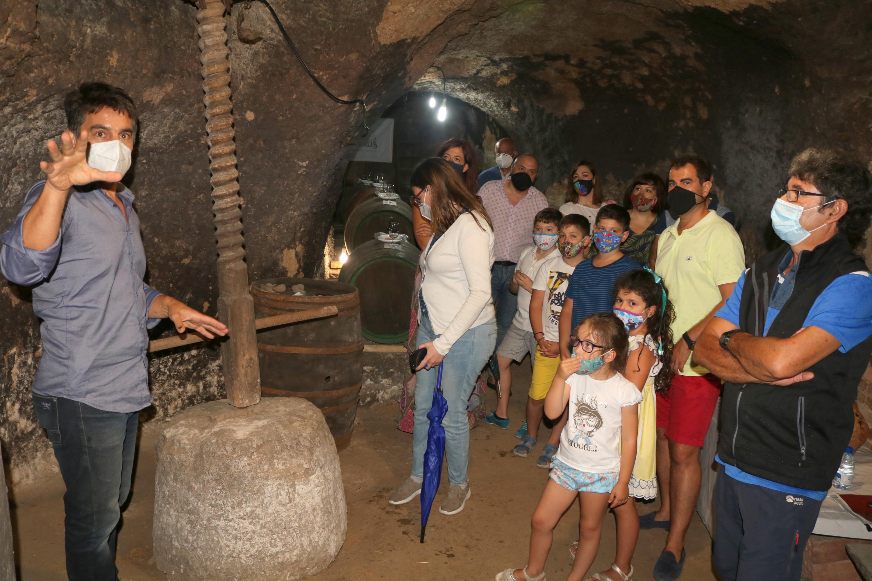 Las Bodegas de Torquemada se convierten en un atractivo turístico para los visitantes